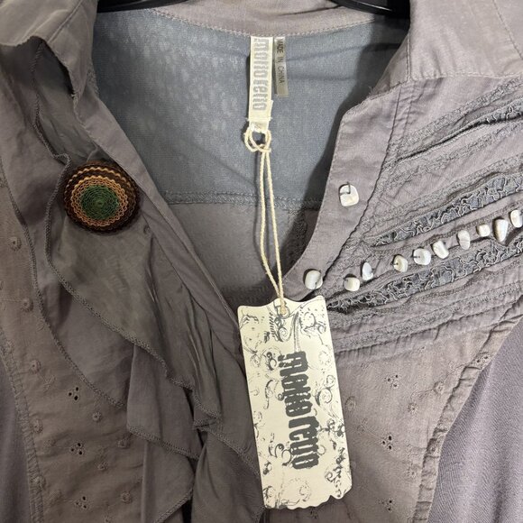 Boho Chic Gray Asymmetrical Tunic Blouse W/ Ruffle & Button Details By Monoreno - Picture 6 of 8